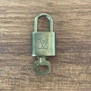 Louis Vuitton Brass '308' Padlock in Goldtone with Goldtone Key [a]